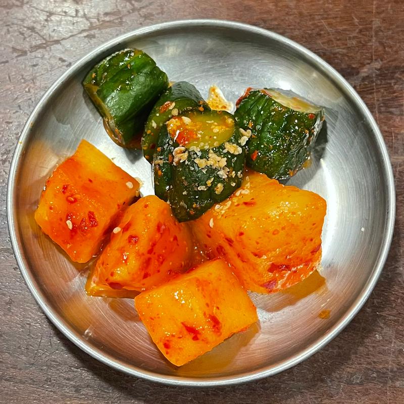 付き出し(炭焼と釜めし ながしま)