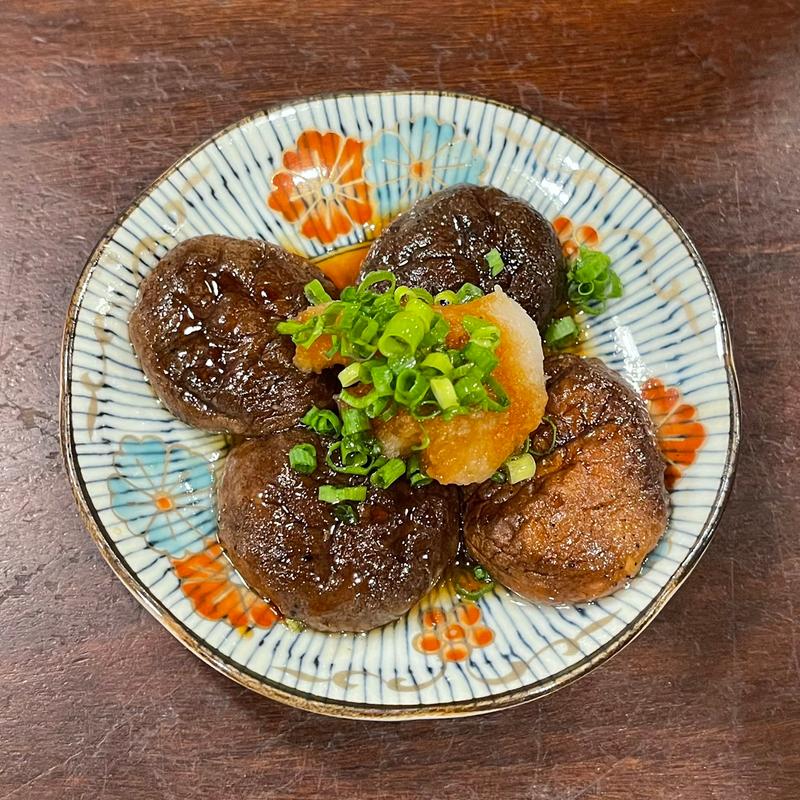 しいたけ(炭焼と釜めし ながしま)