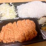 特選リブロースカツ（特盛）テイクアウト(肉屋食堂　たけうち)