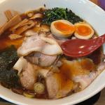 チャーシューメン大盛り卵トッピング(ラーメン めんくま)