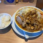 濃厚味噌ラーメン 爆盛りホルモン(麺屋しずる 安城店)