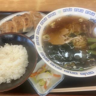 醤油ラーメン+餃子+半ライス(喜楽亭食堂 )