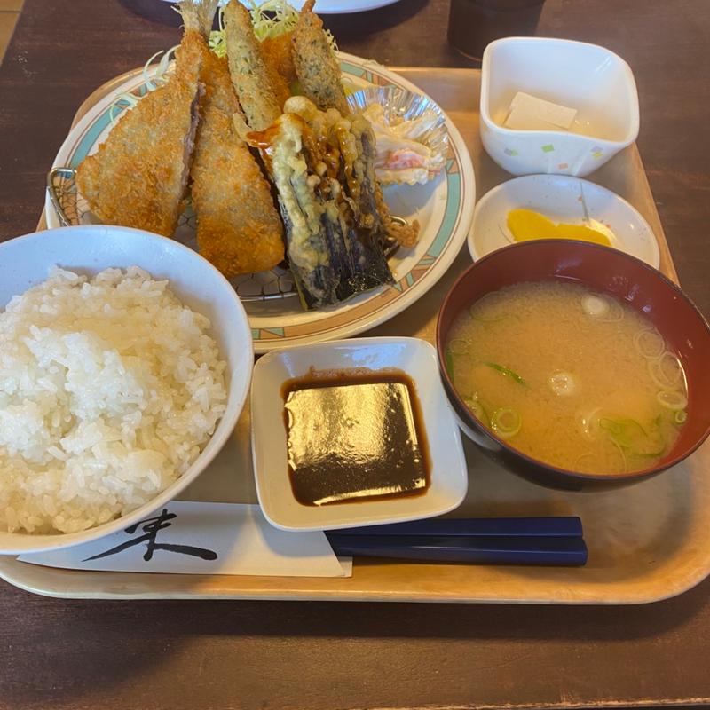 魚フライ定食(二本杉 )