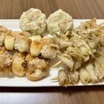 焼鳥 塩(ももにんにく、かわ)