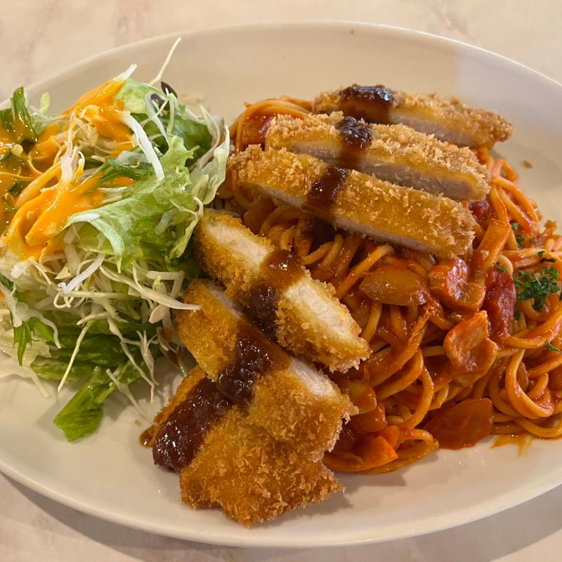 ナポリカツ(マルカンビル大食堂)