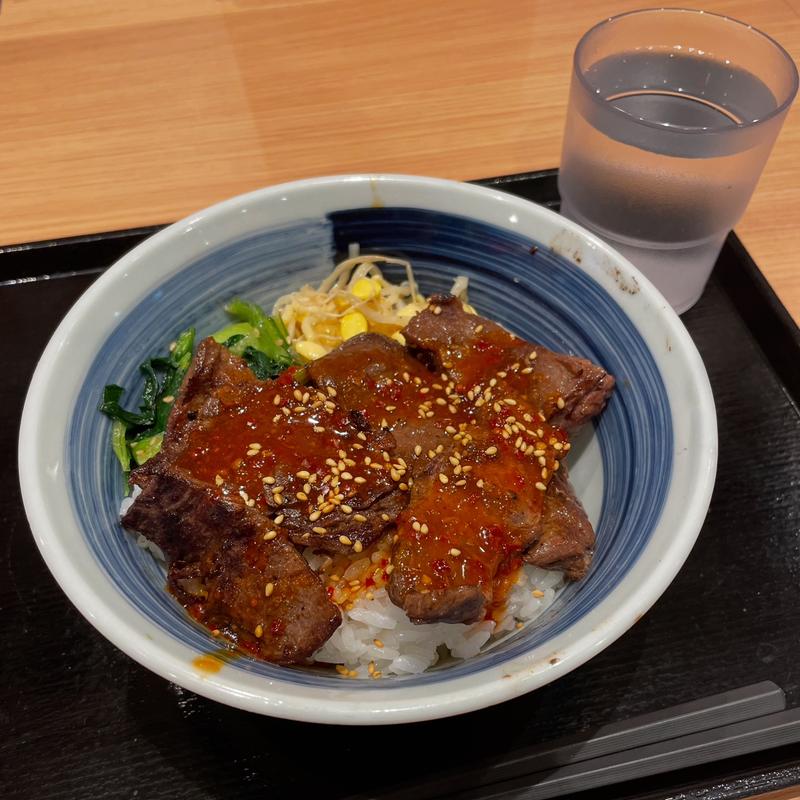 牛ハラミ丼(焼きたてのかるび 綾瀬駅東口店)