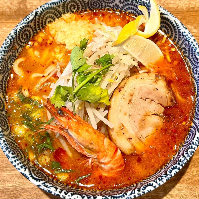 期間限定 トムヤムクンそば(爆龍 （ハゼリュウ）)