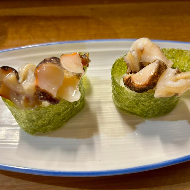 つぶ貝(親子寿し （オヤコスシ）)