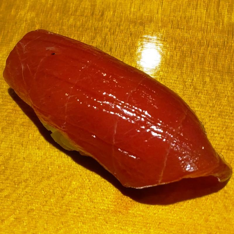 まぐろ赤身の漬け(すし いなせ)