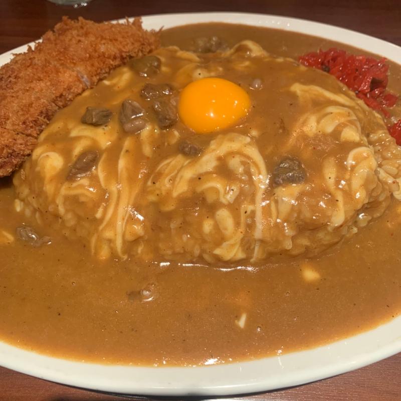 得特盛り！＋カツ＋チーズ(大阪マドラスカレー 赤坂店)