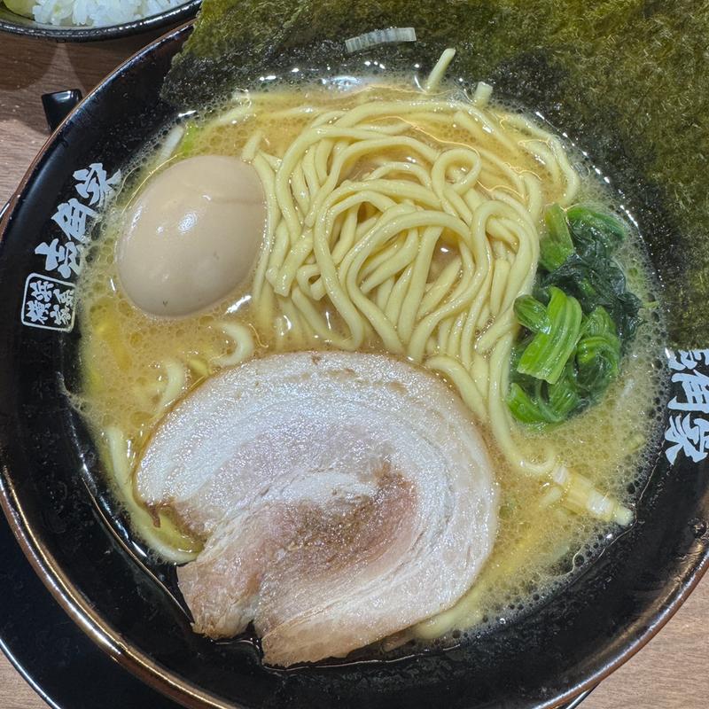 味玉ラーメン(横浜家系ラーメン 壱角家 渋谷センター街店)