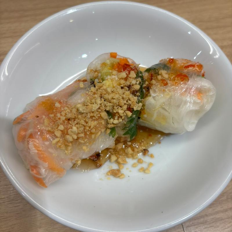 生春巻き(バンコク屋台 カオサン イイトルミネ新宿店（新宿エキナカ店）)