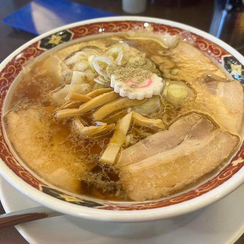 ワンタンメン(大安食堂 本店)