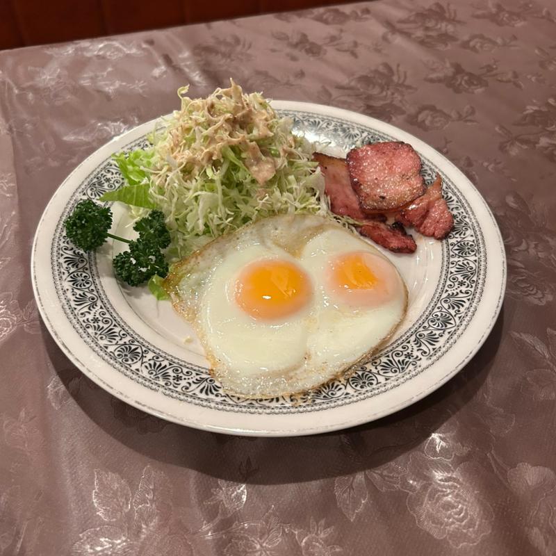 ベーコンエッグ(コスモス )