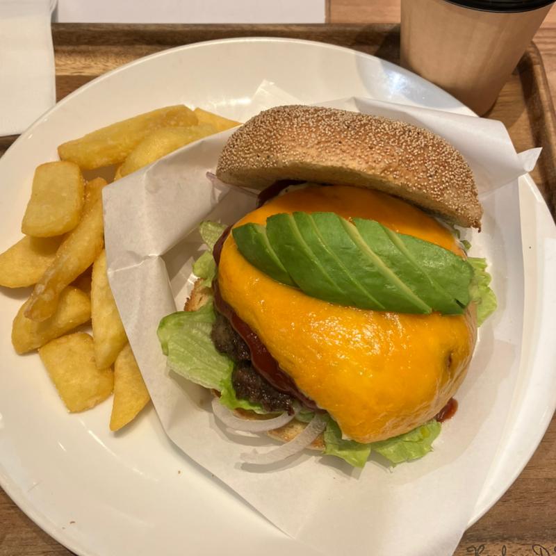 アボカドバーガー(SEIJOISHII STYLE トリエ京王調布店)
