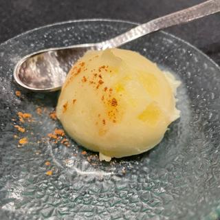 リンゴのアイス(シャングリラズシークレット 表参道店)
