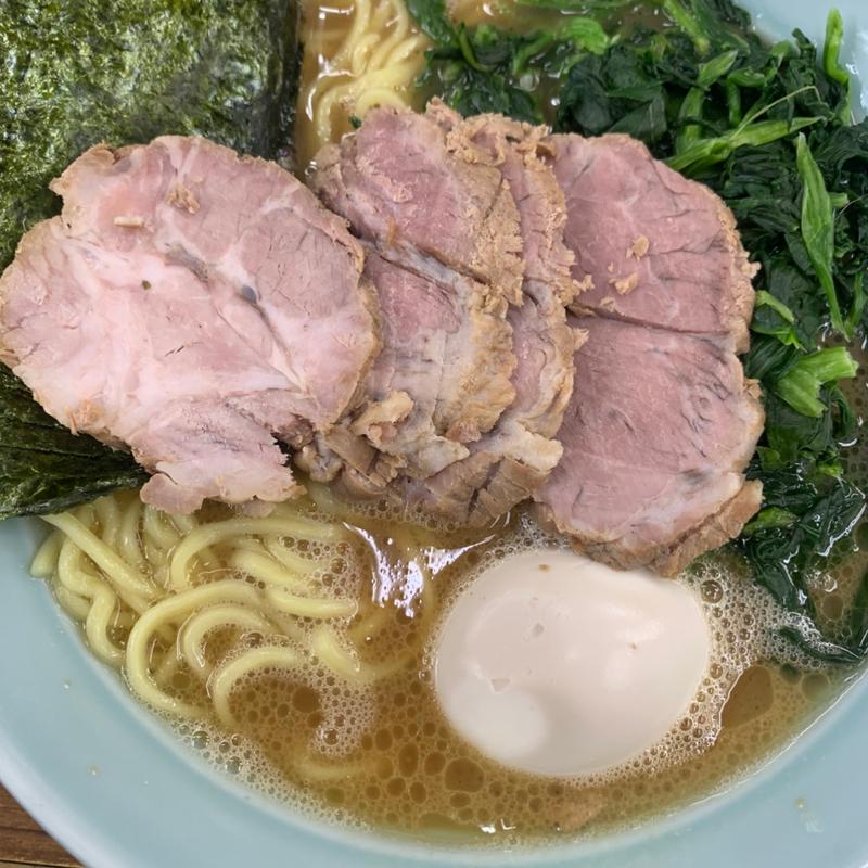 極ラーメン中(武蔵家 北千住店)