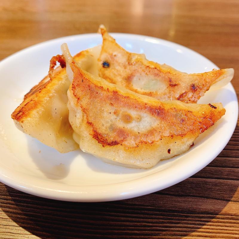 餃子(手揉み中華そば 八兵衛)