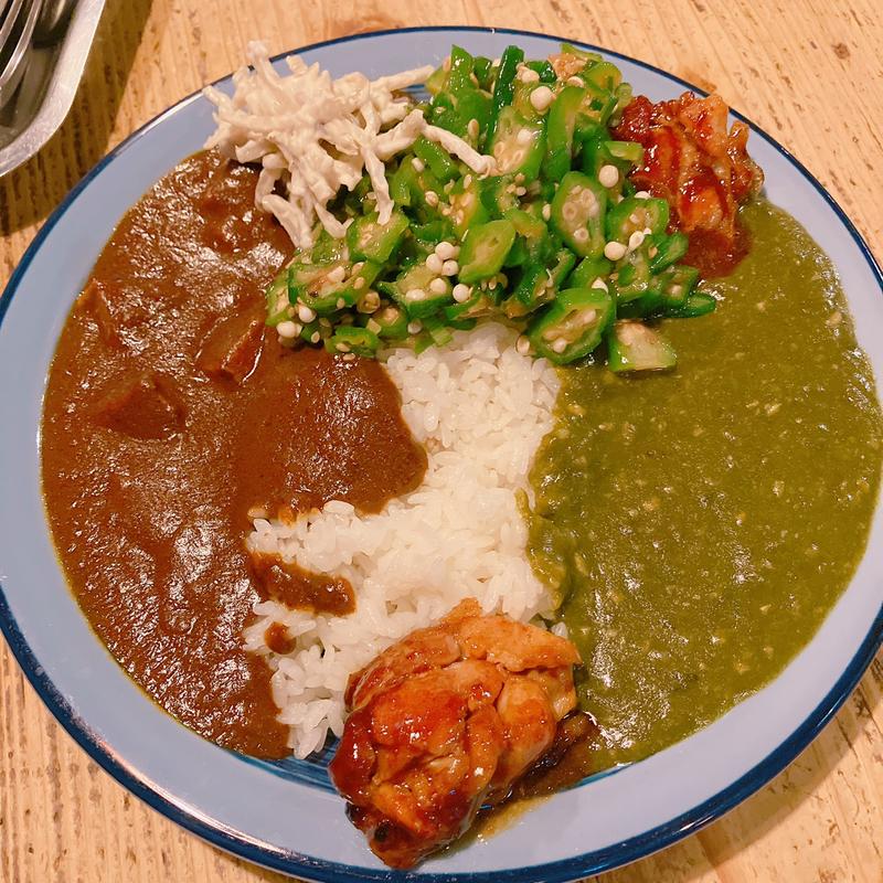 ディナービュッフェ(もうやんカレー 利瓶具 十二社店 （モウヤンカレー・リビング）)