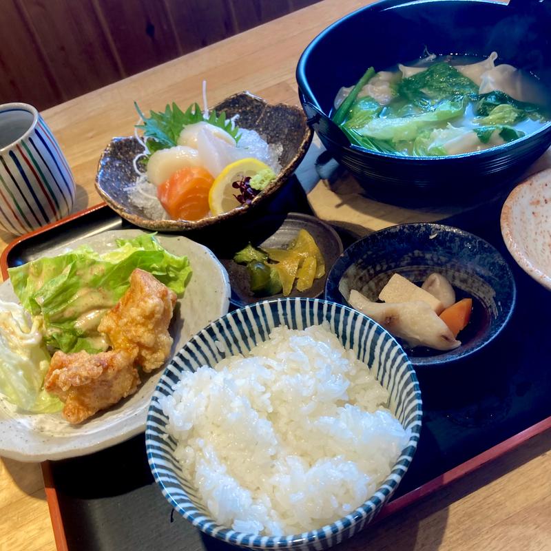 平日限定 日替わりランチ(魚輝水産 湯里店)