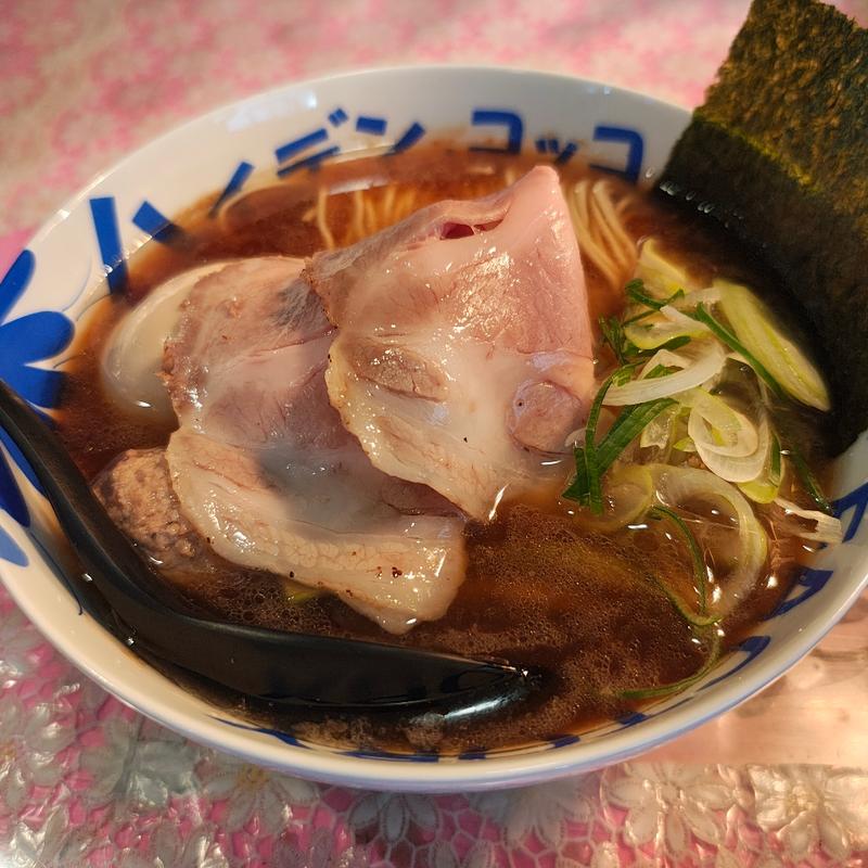 凛々しい特製煮干し中華そば(らーめん凛々)