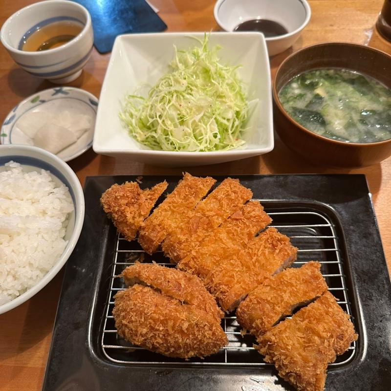 ロース＆メンチかつ定食(とんかつ かつ寿 アミュプラザ店 （トンカツカツジュ）)