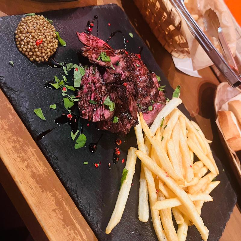 ハラミステーキ(brew lounge 市ケ谷 / ブルーラウンジ)