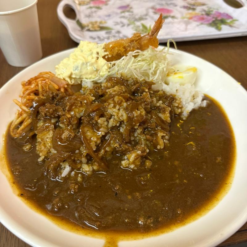 ビーフカレー(ビッグ鯛はのぼる)