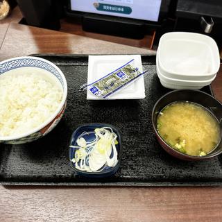 納豆定食(吉野家 中目黒駅前店 )