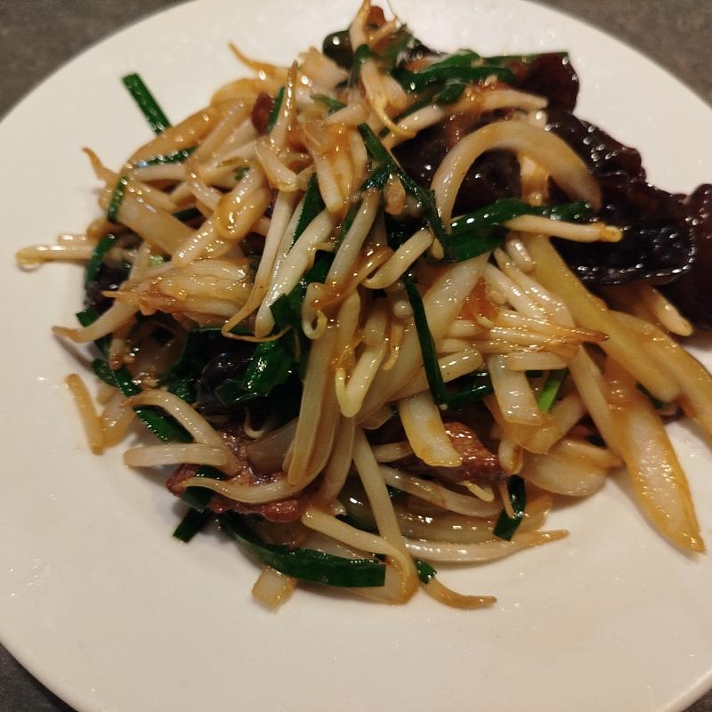 レバニラ定食(神田餃子屋 本店 （カンダギョウザヤ）)