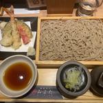 天もりせいろ(海老と季節の野菜天)(蕎麦きり みよた 青山本店)