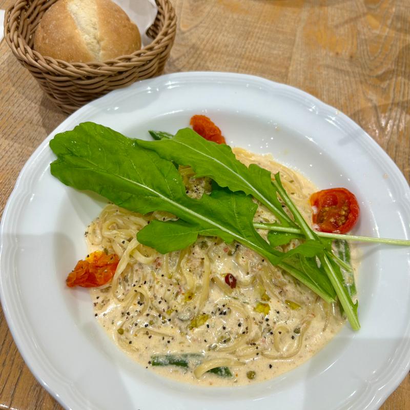 紅ずわい蟹とリコッタクリームソースのリングイネ(アフタヌーンティー・ティールーム ららぽーとTOKYO-BAY)