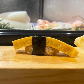 にぎりずし10貫と細巻き1本(鮨屋とんぼ 栄店)