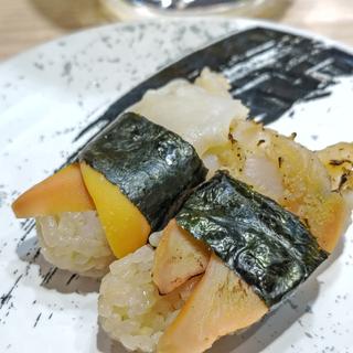 カナダほっき貝食べ比べ(回転寿司みさき イオンフードスタイル港南台店)