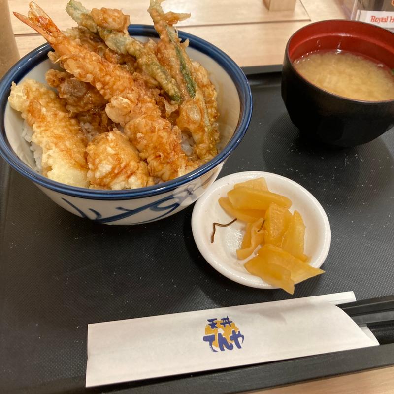 オールスター天丼(天丼てんや サンシャイン店)