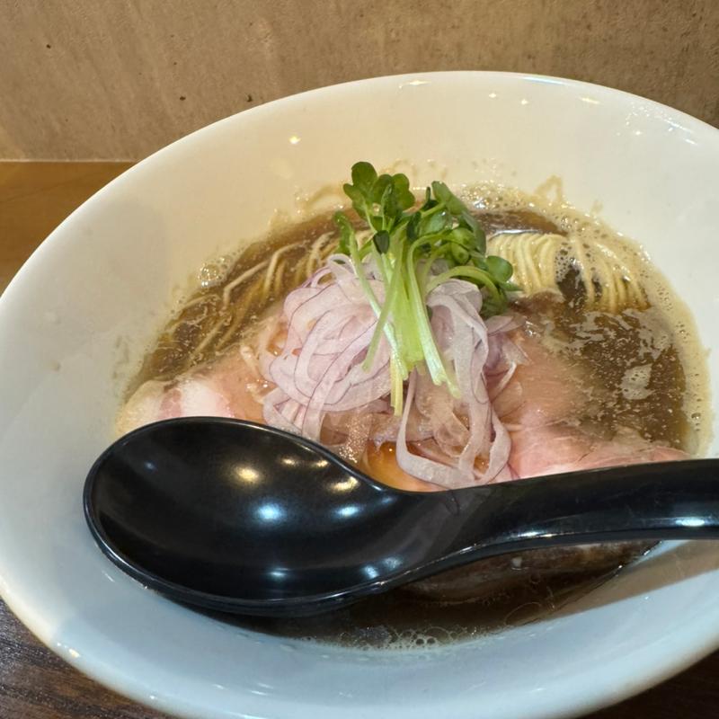 イカ煮干し蕎麦 背黒 白口MIX(麺や空と大地)