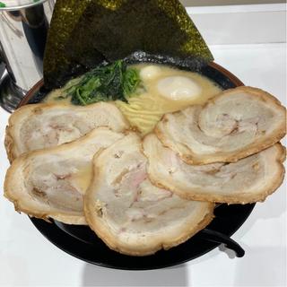 チャーシュー麺(横浜家系ラーメン 天神家)