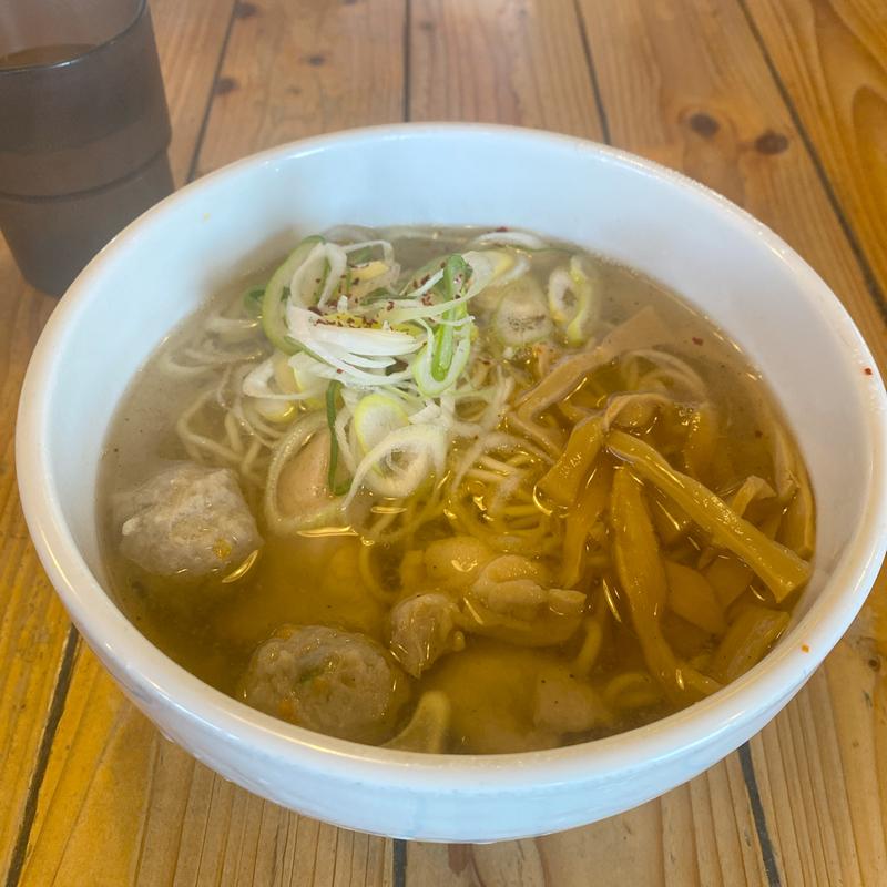 鶏と柚子の塩らーめん(つけ麺 本丸 東海市店)