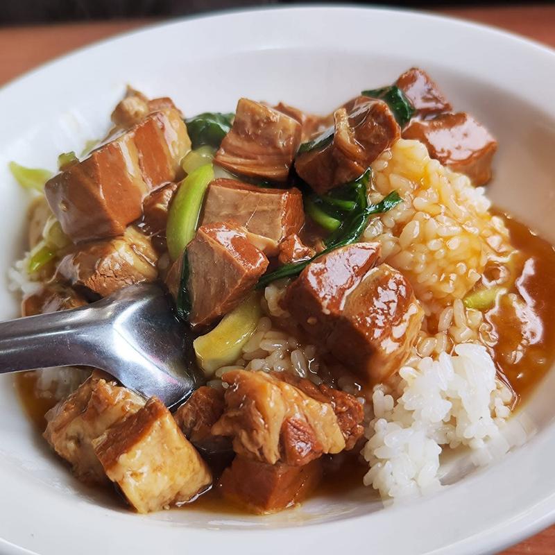 豚角煮丼(台湾料理吉祥)