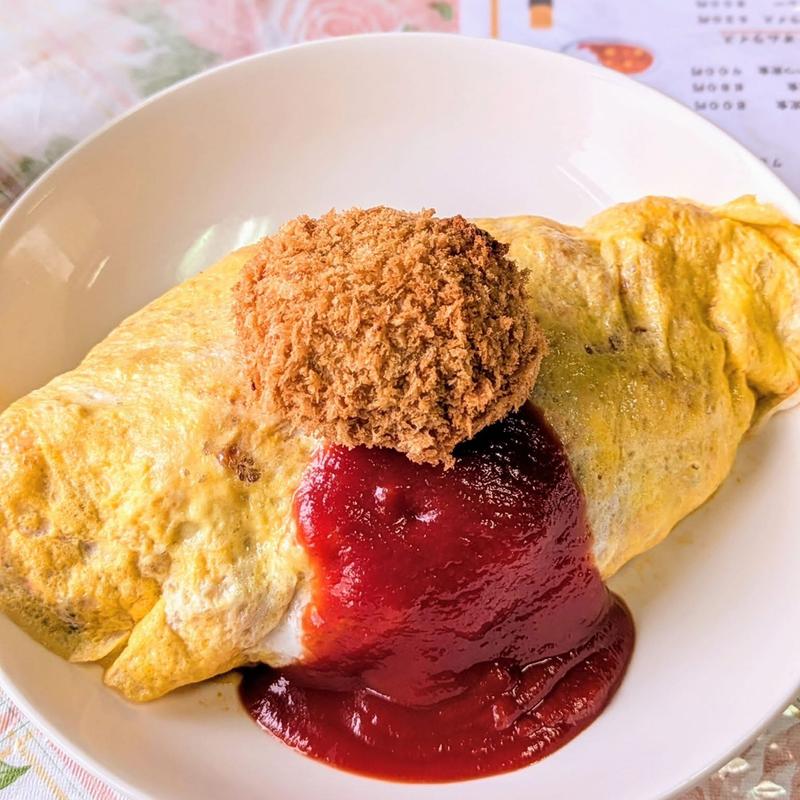 オムライス 大盛り コロッケ(ながおか惣菜店)