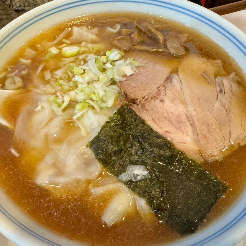 ワンタンメン(来集軒久下店)