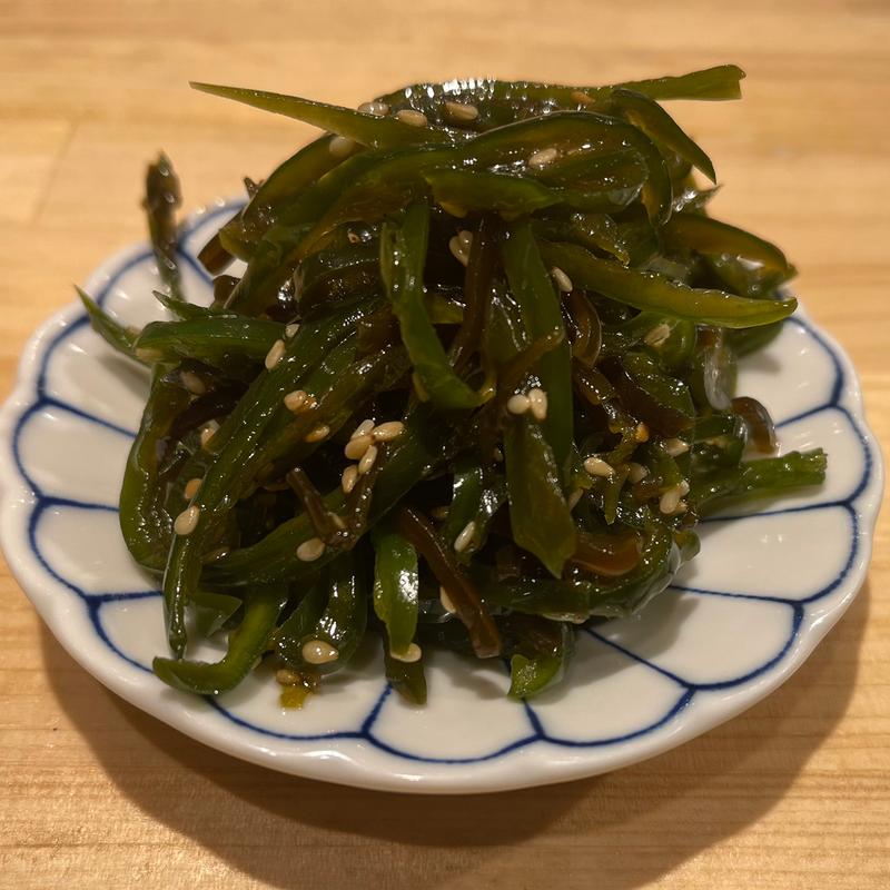 塩こんぶ生ピーマン(大衆酒場2.0とぽす エキュートエディション横浜)