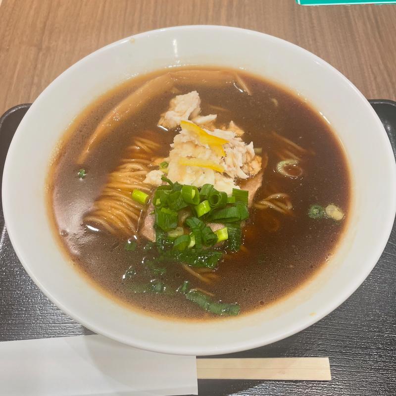 鯛だし醤油らぁ麺(鯛塩そば 灯花 千住ミルディス店)