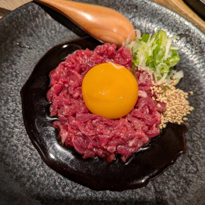 馬ユッケ(あぶり清水 中目黒店)