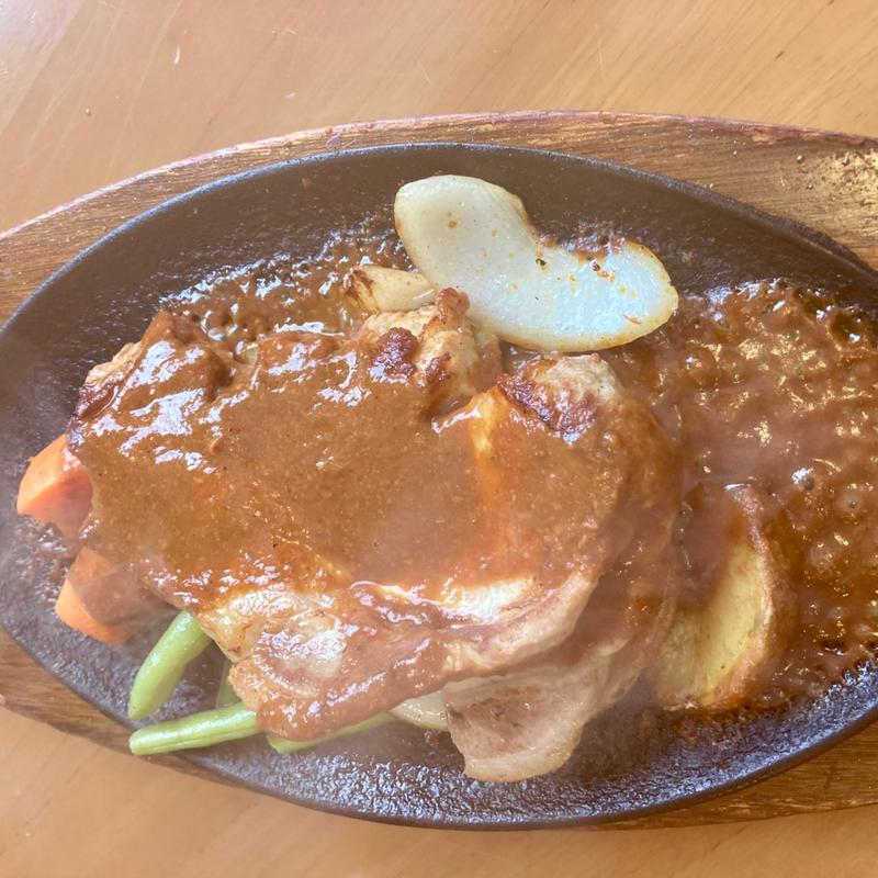 厚切りポークソテー オニオン添え（250g）(グリルシェフ )