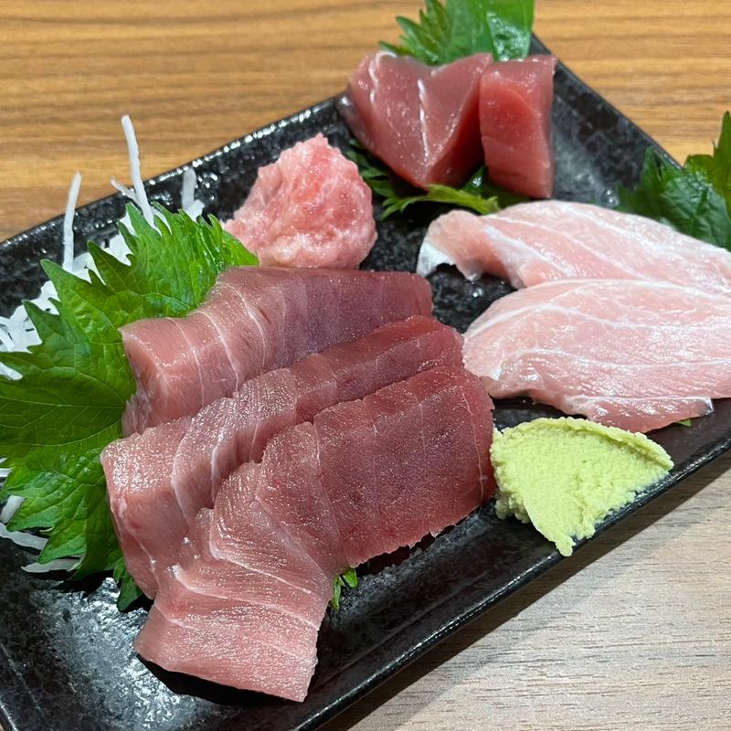 まぐろ三種盛り御膳(居酒屋 あやとり)