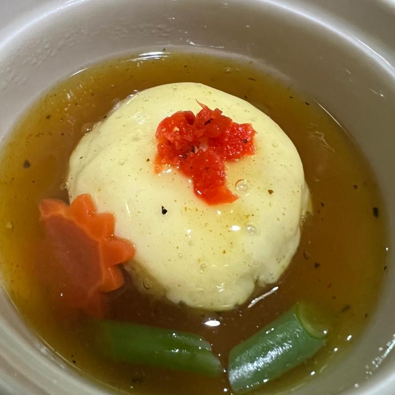 じゃがいも饅頭 カレー餡(よもぎ)