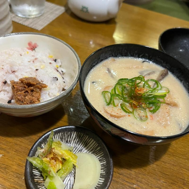〆のご飯セット 粕汁(よもぎ)