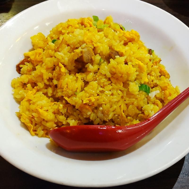 ゴールデン炒飯(餃子の安亭 新宿思い出横丁店)