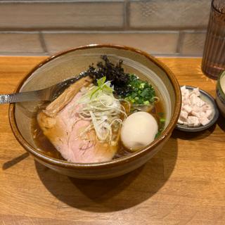 醤油味玉ラーメン(麺や結)